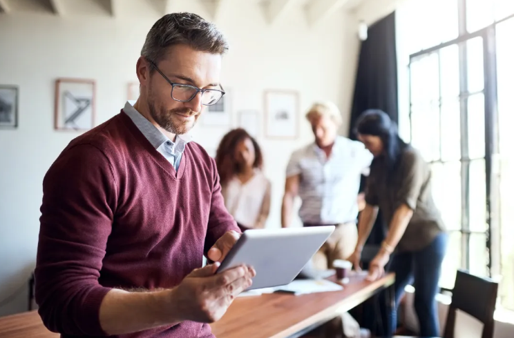 Come la UEM semplifica la gestione IT e accelera la trasformazione del business